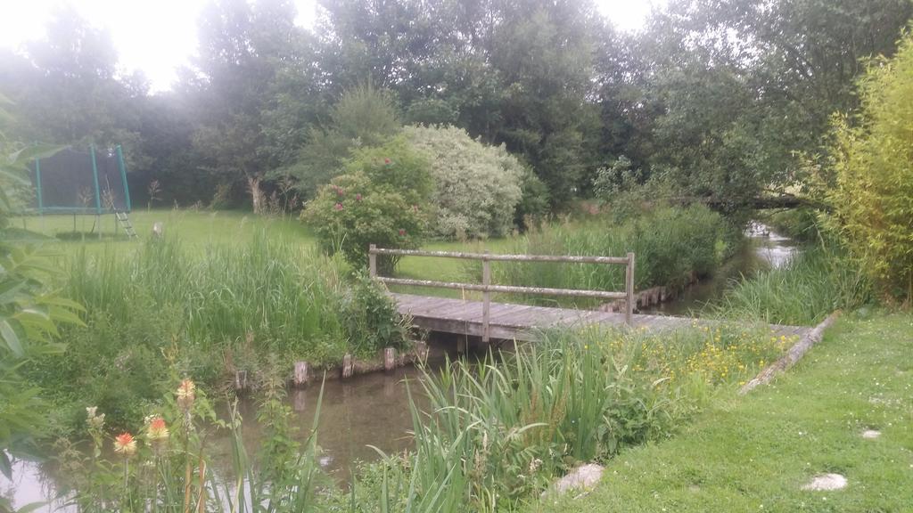 Gite De L'Ancien Moulin Valmont  Exteriör bild